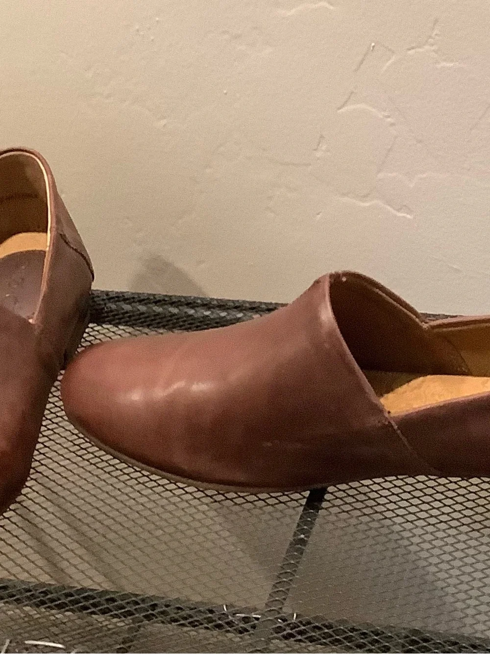 B.O.C. Women’s Dark Brown Leather Slip-On Loafers Size 7